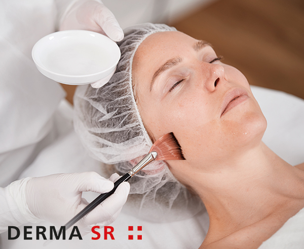 Kosmetik Behandlung mit Derma SR Wirkstoffkosmetik | Elysium Münster, Tirol